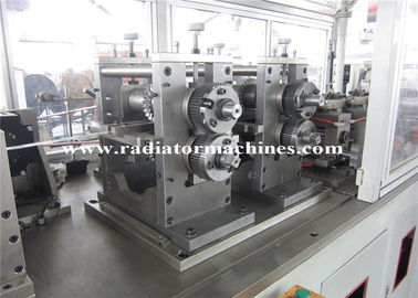 comprare Linea di produzione ad alta velocità del radiatore per rendere a scambio termico le alette ondulate fabbricazione online