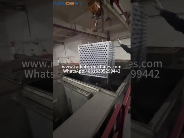 Capacità industriale per media frequenza della fornace 5KG della fusione dei metalli di induzione 25KW per alluminio di rame d'acciaio